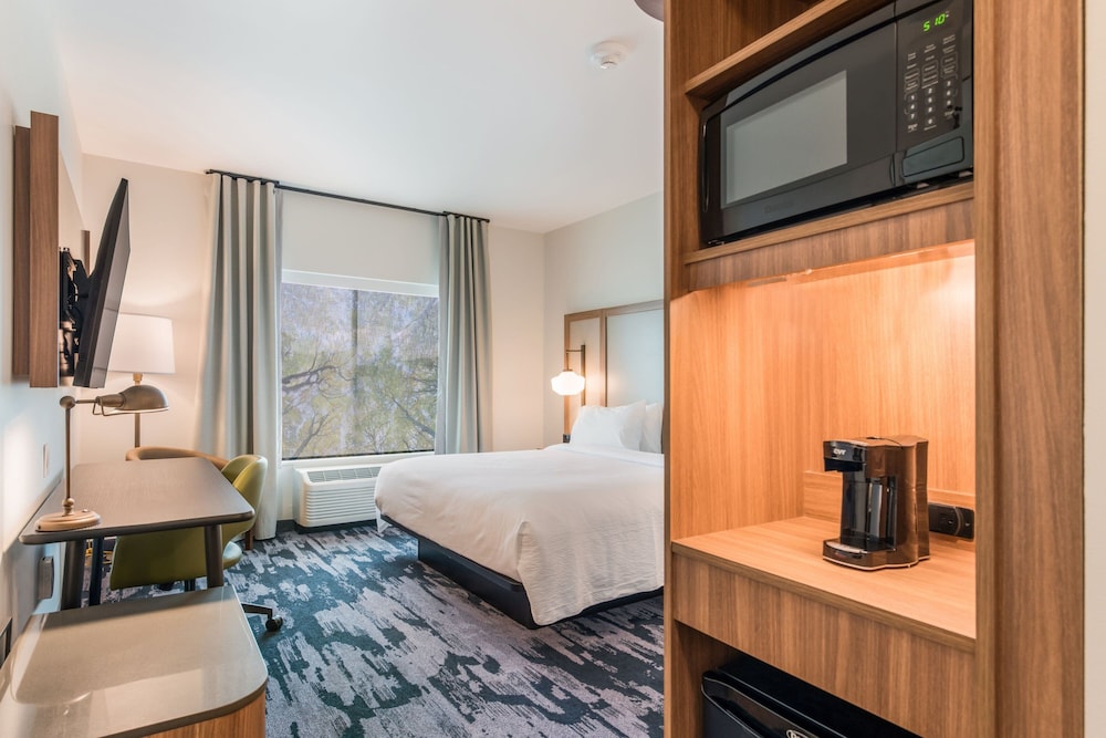 Fairfield by Marriott Inn & Suites Knoxville Clinton - photo 18
