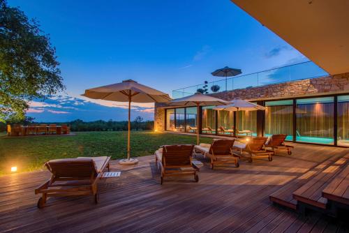 Elegant Istria Villa 18M Private Pool Villa Novica Platinum 4 Bedrooms — 4-Star Luxury Hotel in Porec, Croatia