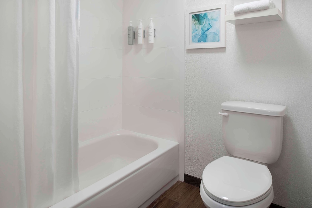 Hampton Inn Hilton Head - photo 26