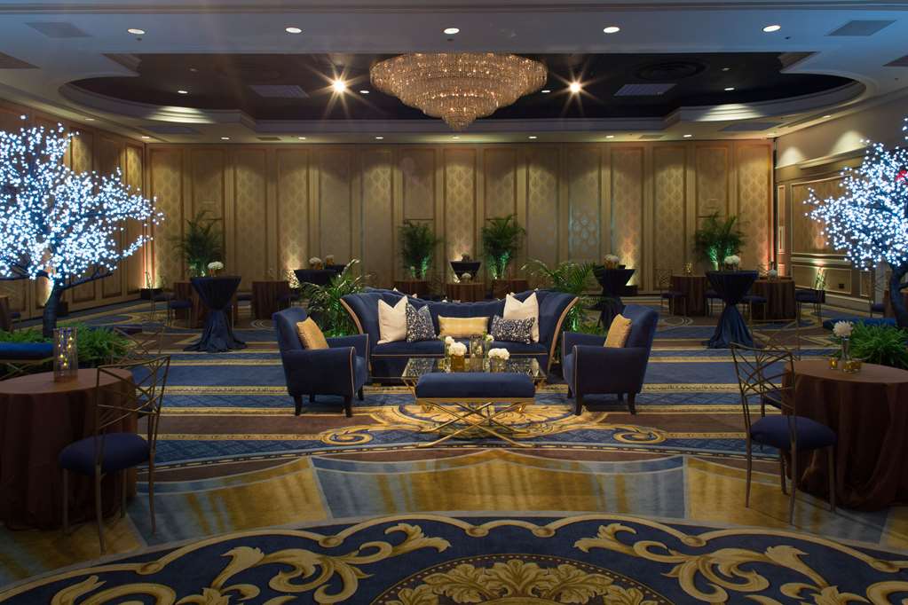 Westgate Las Vegas Resort and Casino - photo 2