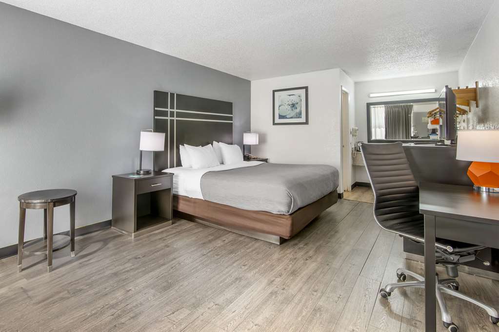 Quality Inn & Suites Hardeeville Savannah North - photo 12
