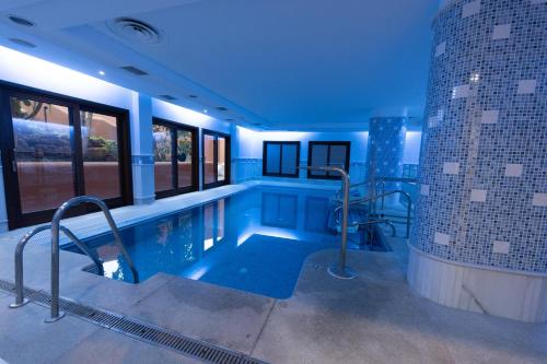 Mar Azul — 4-Star Luxury Hotel in Estepona, Spain