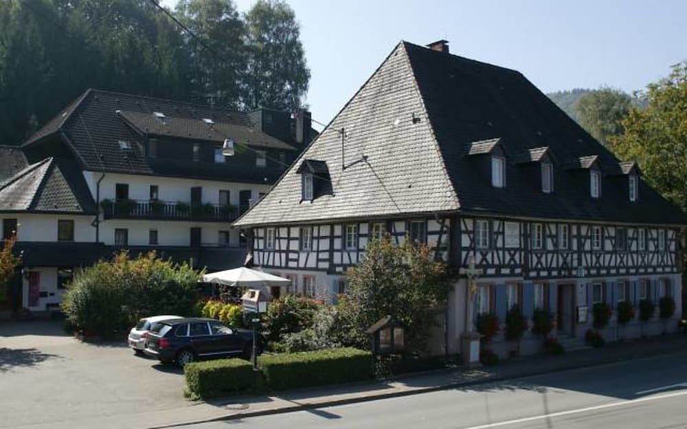 Hotel Zum Kreuz - carbon neutral hotel in Freiburg