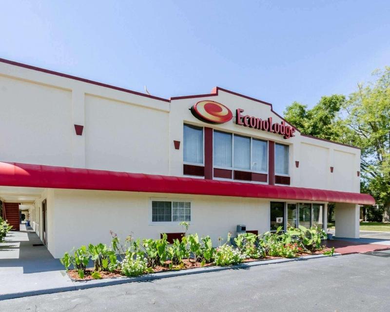 Economy Inn - carbon neutral hotel in Williamsburg