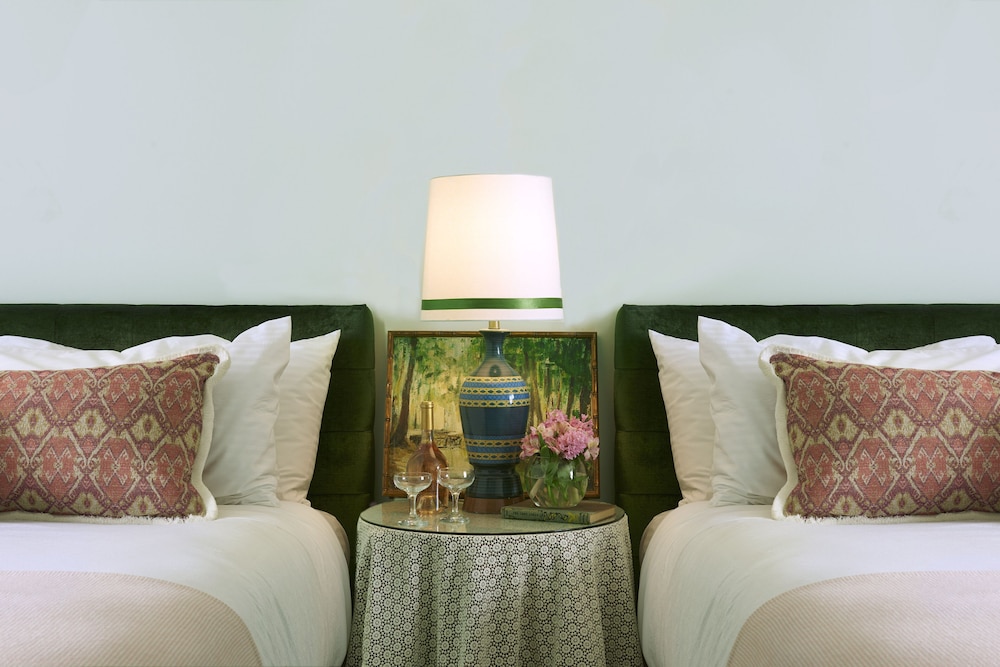 The Pontchartrain Hotel - photo 7