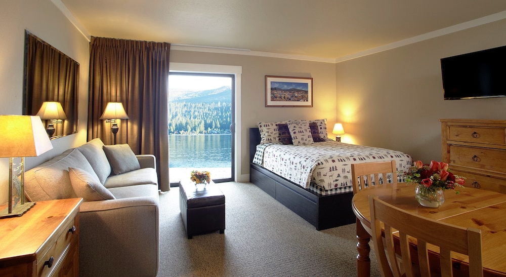 Donner Lake Village Resort - photo 12
