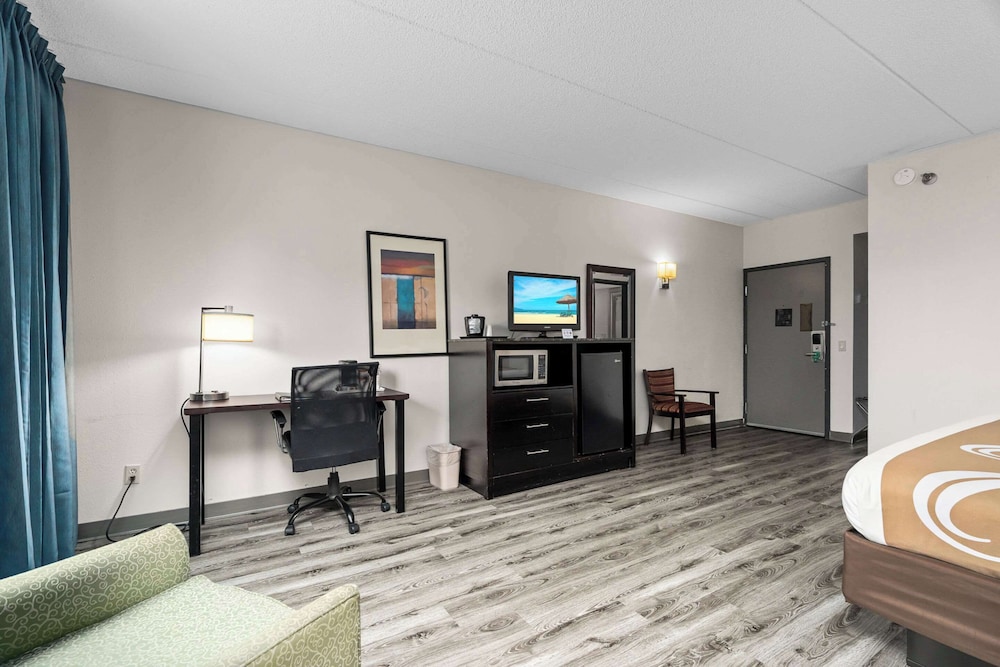 Quality Inn & Suites Mall of America MSP Airport - photo 27