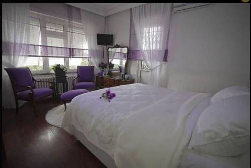 Jupiter Suits in Istanbul, Turkey