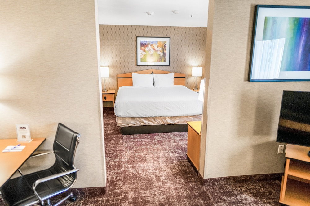 Crystal Inn Hotel & Suites West Valley City - photo 15