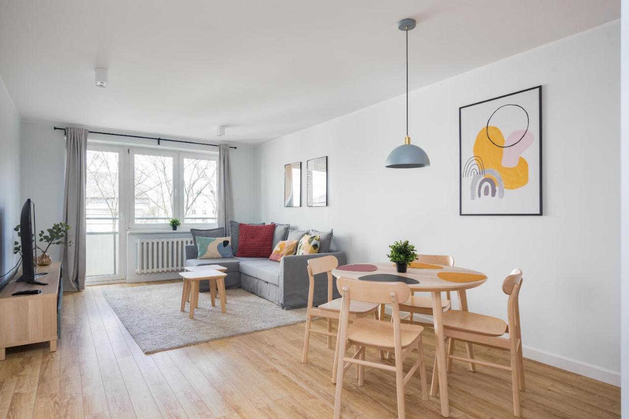 Śródmieście Homely Apartment by BookingHost — 4-Star Luxury Hotel in Warsaw, Poland