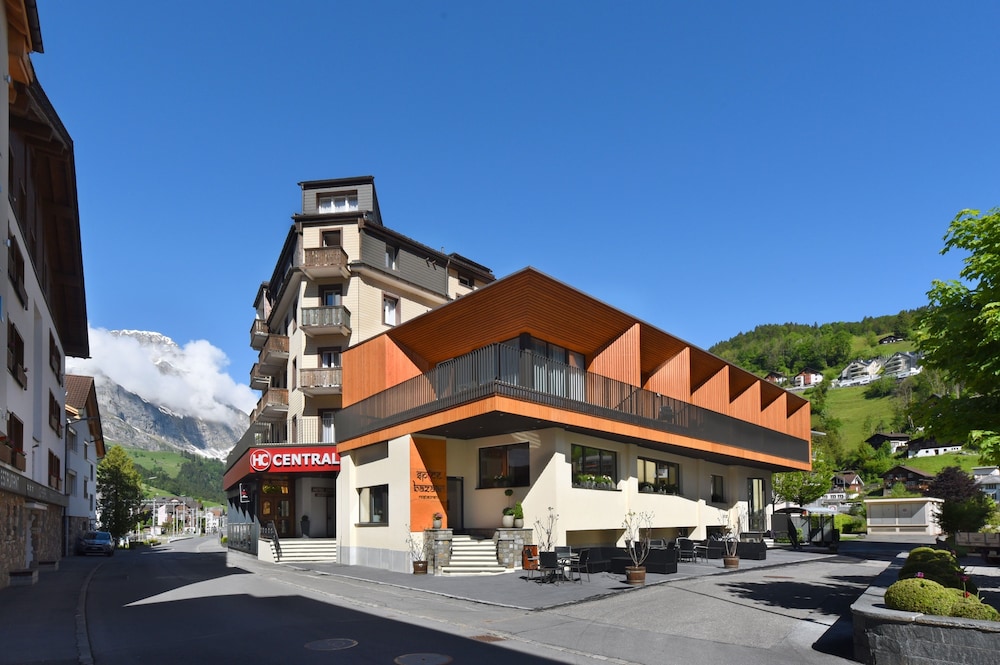 Hotel Central - carbon neutral hotel in Engelberg