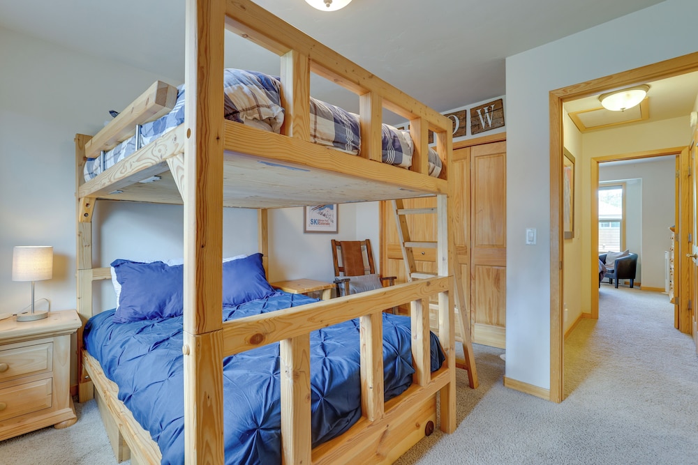 Downtown Winter Park Townhouse 3 Mi to Ski Resort - photo 2