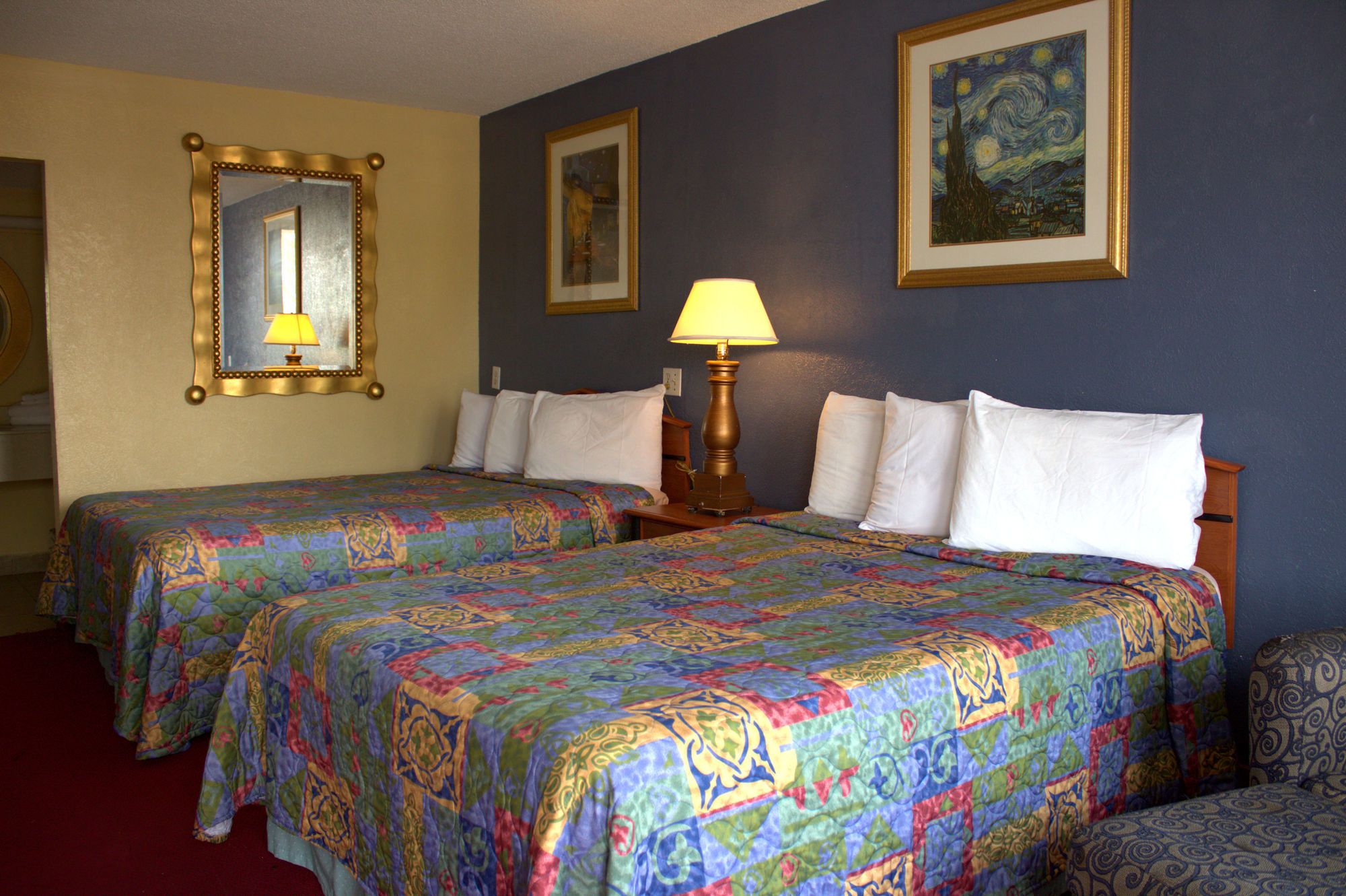 Lambert Inn - photo 2