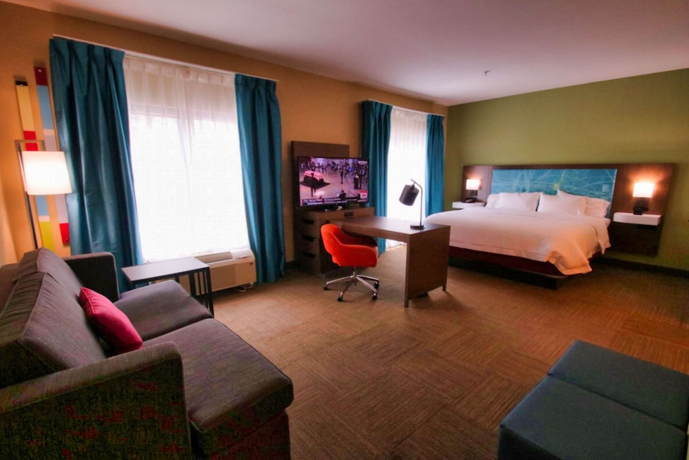 Hampton Inn & Suites Jacksonville Beach Blvd Mayo Clinic - photo 11