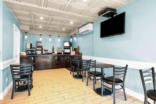 SureStay by Best Western San Francisco Marina District - photo 13
