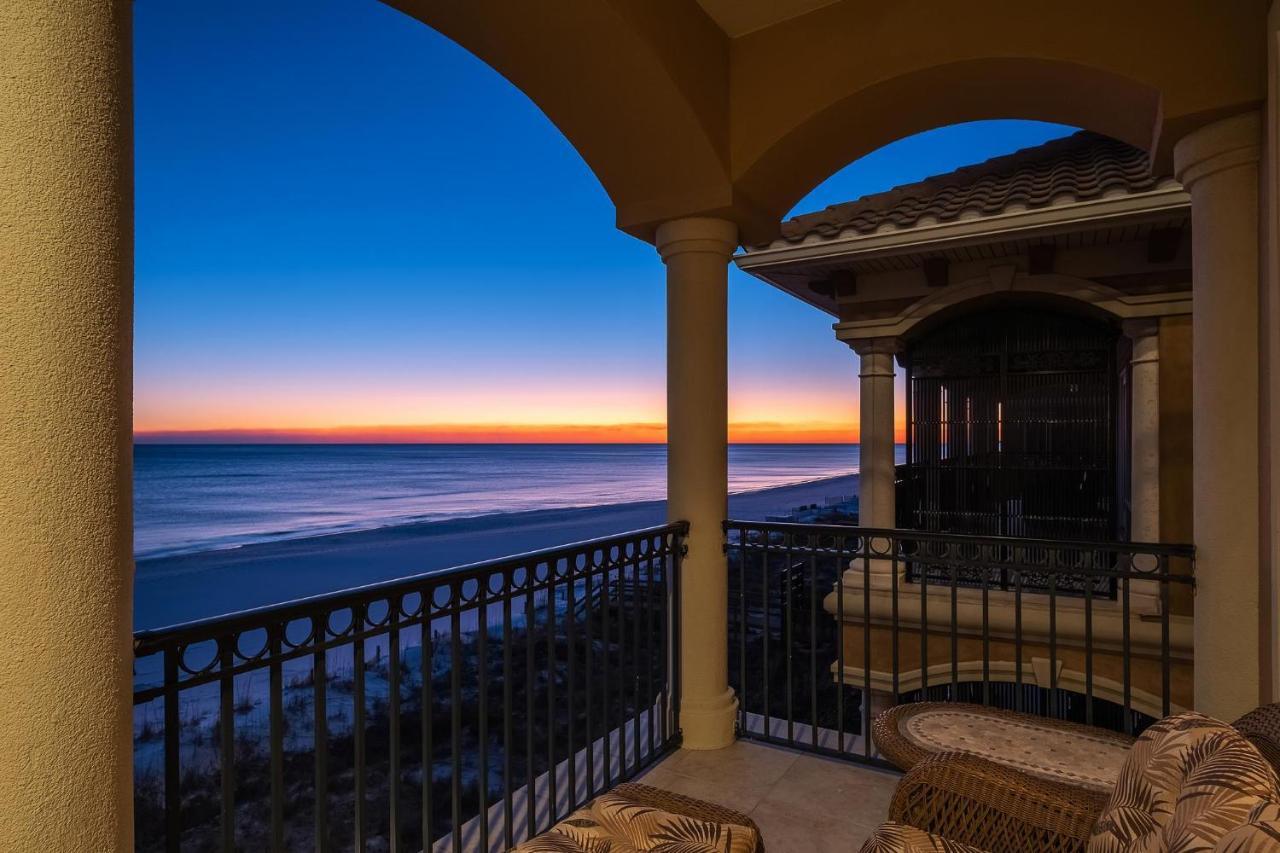 Grand Marquix in Destin, United States