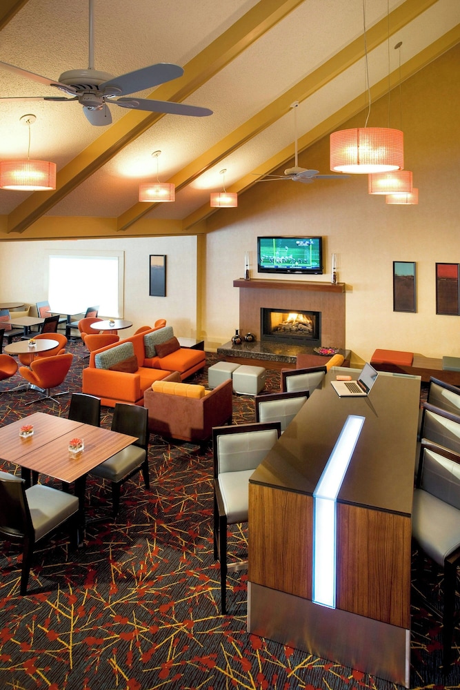 Residence Inn by Marriott Costa Mesa Newport Beach - photo 26