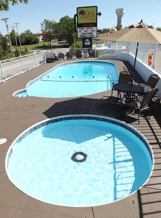 Oak Grove Inn - photo 11