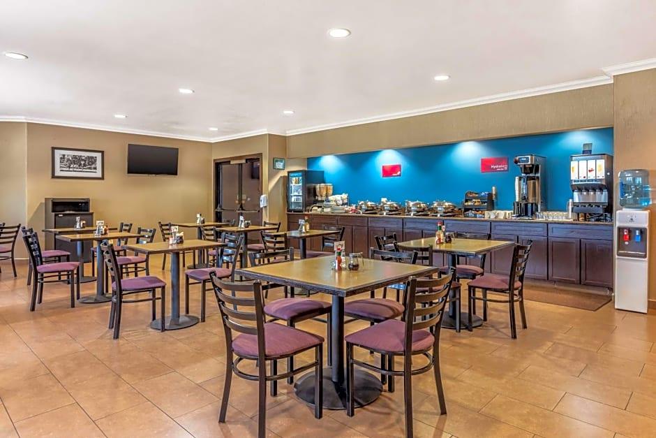 Americas Best Value Inn & Suites Wine Country Santa Rosa - photo 21
