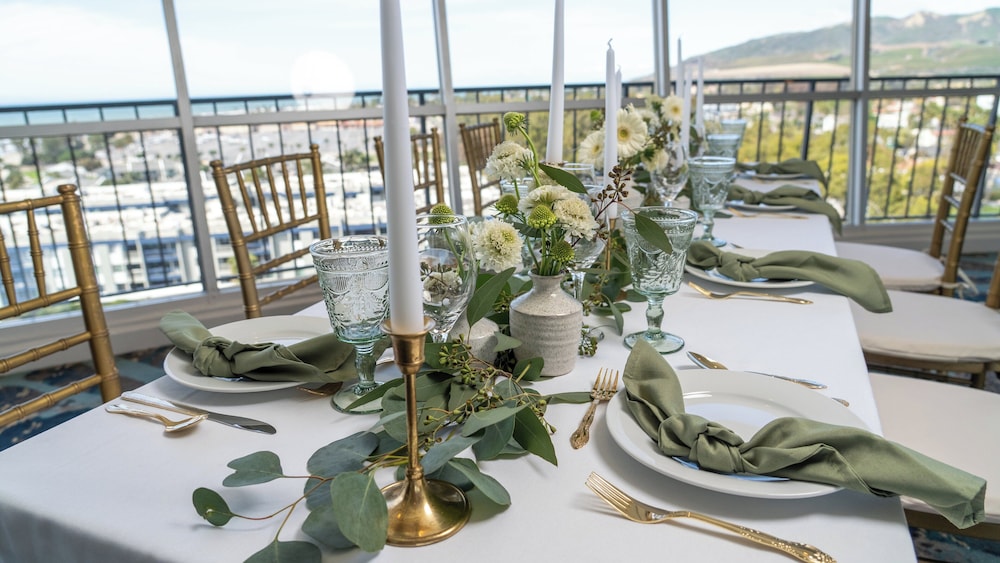 Crowne Plaza Ventura Beach by IHG - photo 132