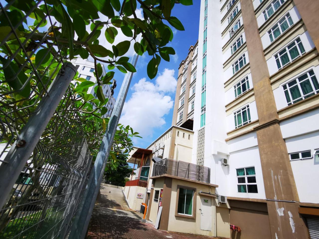 Homestay SA De' Viana Apartment — 4-Star Luxury Hotel in Kota Bharu, Malaysia