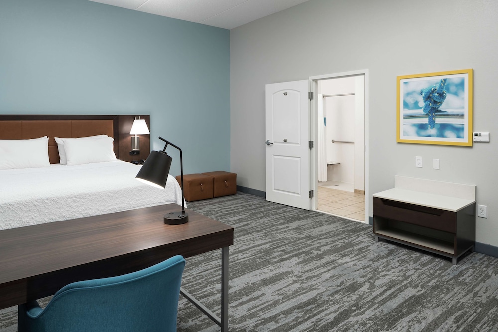 Hampton Inn & Suites Panama City Beach Pier Park Area - photo 9