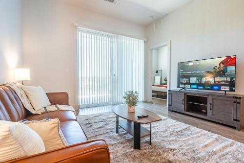 Cozy Spacious 1BR with Pool and Gym Pflugerville Austin — 4-Star Luxury Hotel in Pflugerville, United States