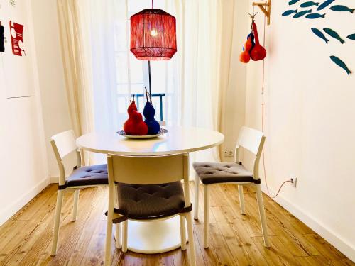 Enjoy Casa dos Corvos Apartment — 4-Star Luxury Hotel in Lisbon, Portugal