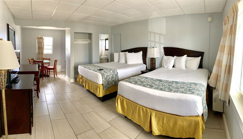 Sunrise Inn On The Beach - photo 14