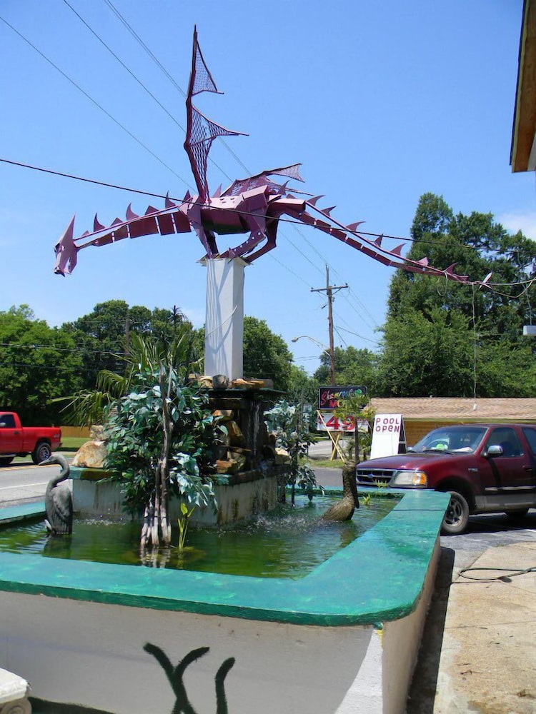 Little Shamrock Motel - photo 42