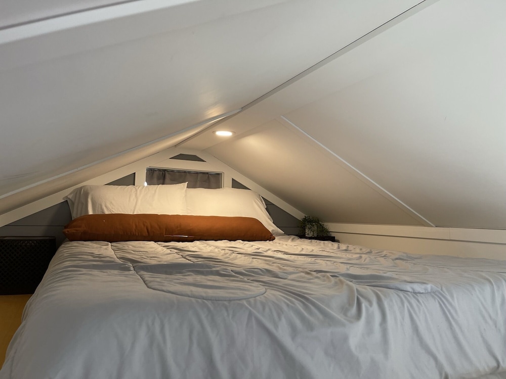 Trail and Hitch Tiny Home Hotel and RV - photo 44