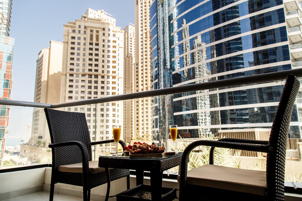 Furnished Apartment in Dubai Marina — 5-Star Luxury Hotel in Dubai, United Arab Emirates