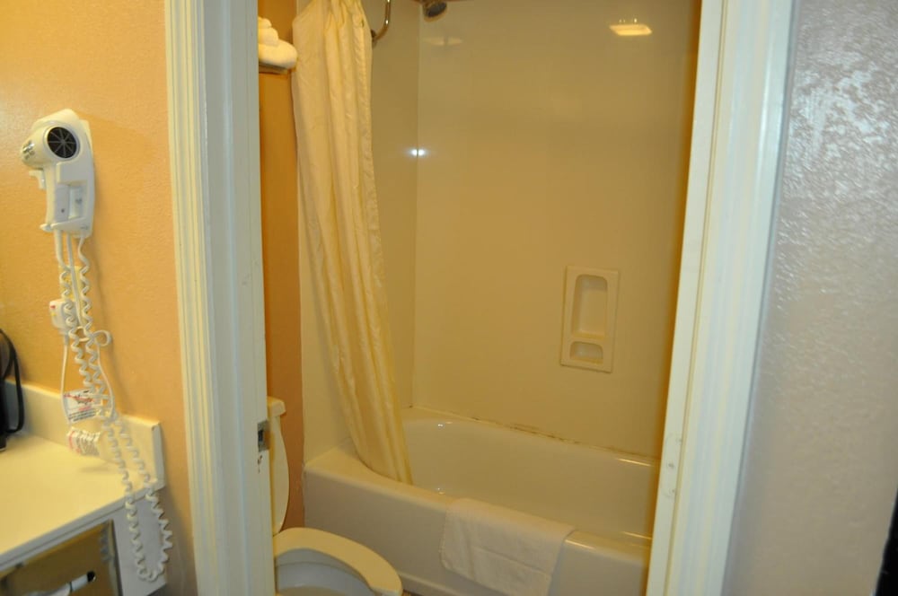 Best Way Inn Madison - photo 23