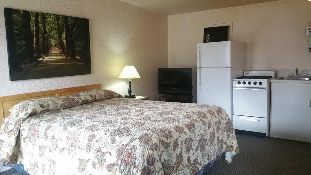 Evergreen Motel - last minute hotel in Princeton