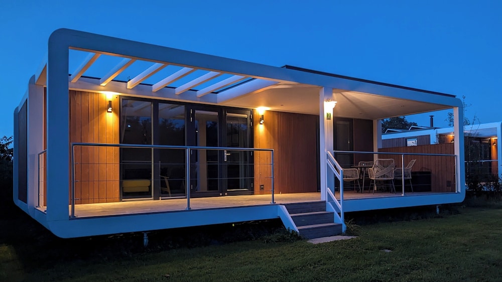Antonius Hoeve Chalets - carbon neutral hotel in Unknown City