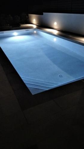 Villa Gusto 4 Mit Pool und beheiztem Whirlpool — Vodnjan — photo 4