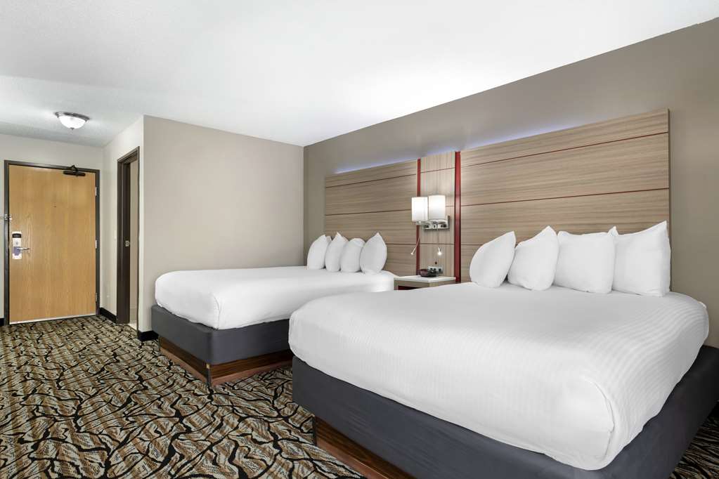 Best Western Plus Albert Lea I 90 I 35 Hotel - photo 11