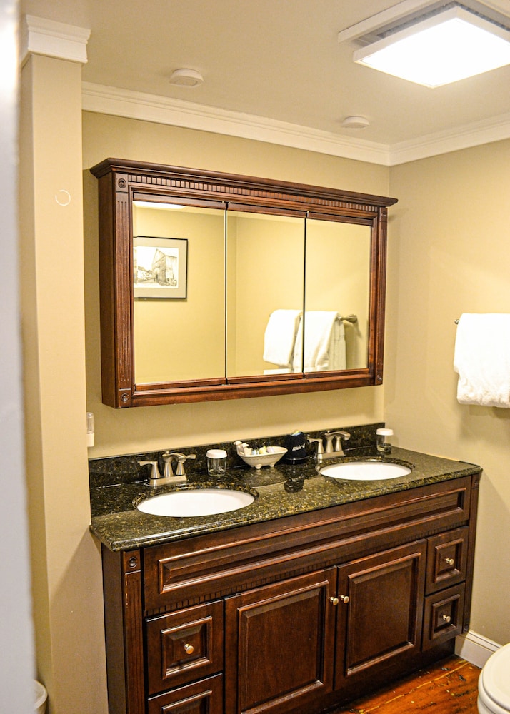 The Quechee Inn at Marshland Farm - photo 21