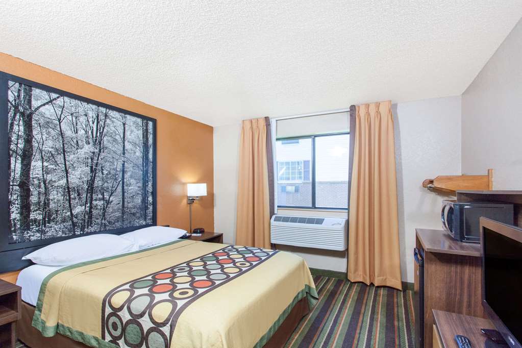 Super 8 by Wyndham Norton VA - photo 9