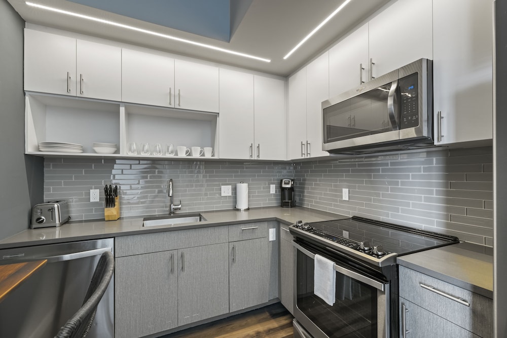 Placemakr Marymount Ballston - photo 39
