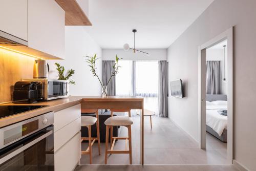 Skg Cityscape Metropolis — 4-Star Luxury Hotel in Thessaloniki, Greece