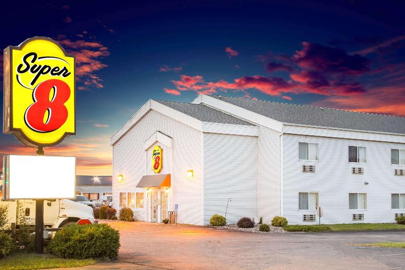 Super 8 Prairie Du Chien - featured photo
