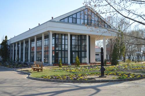 Hotel Club Tisza — hotel in Lakitelek