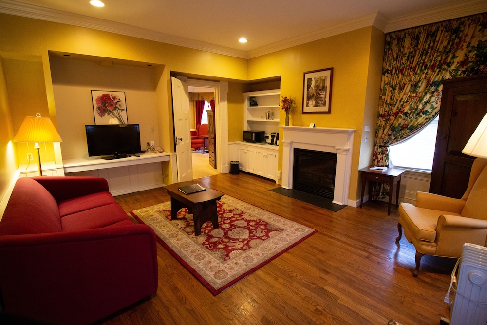 Delamater Inn - photo 77