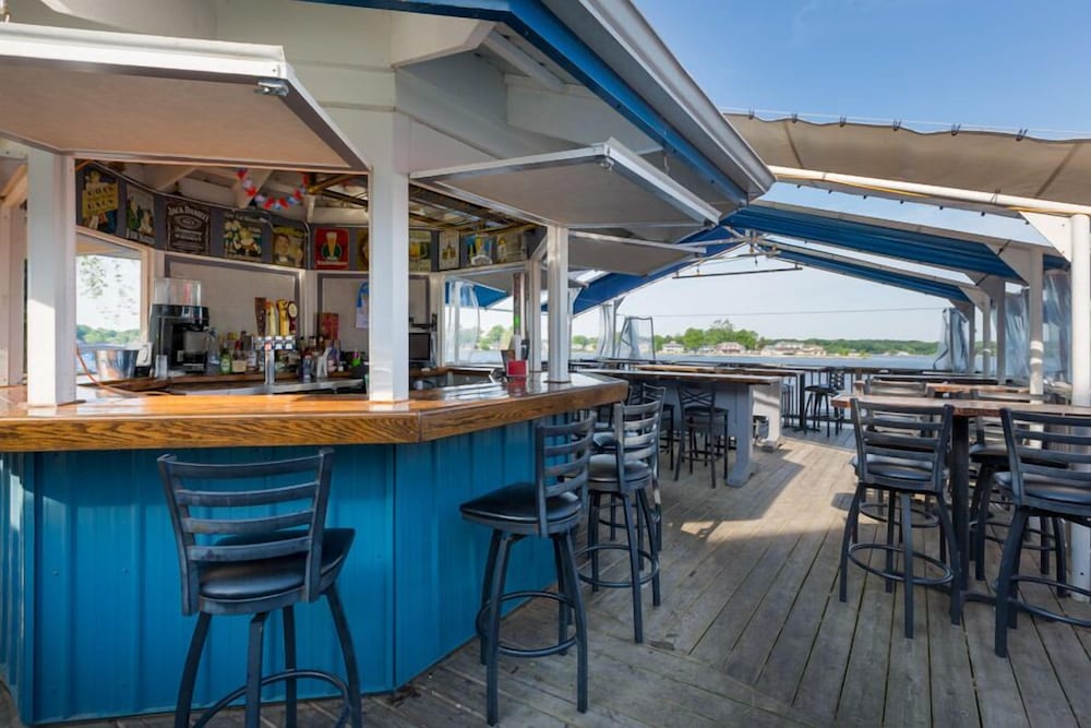 The Blue Heron Inn - photo 23