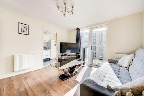 Beautiful 2 bedroom 2 bathroom apartment in Colindale — 4-Star Luxury Hotel in London, United Kingdom