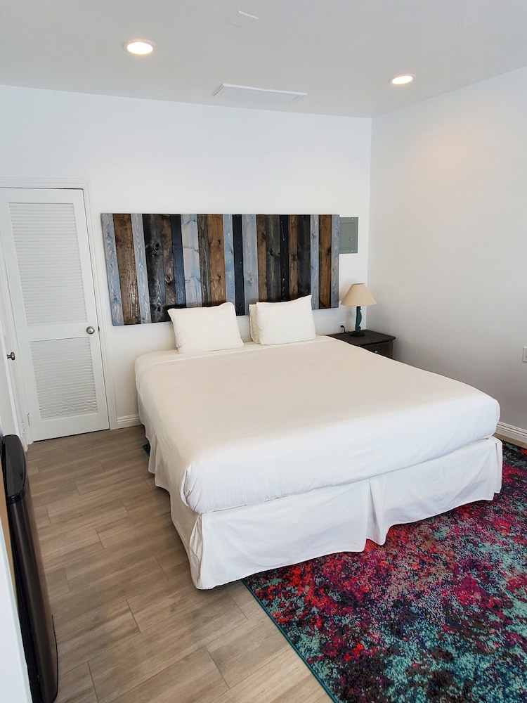 Sea Horse Resort - photo 11