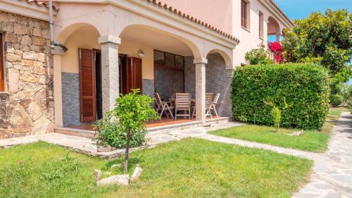 La Cinta 2 — 4-Star Luxury Hotel in San Teodoro, Italy