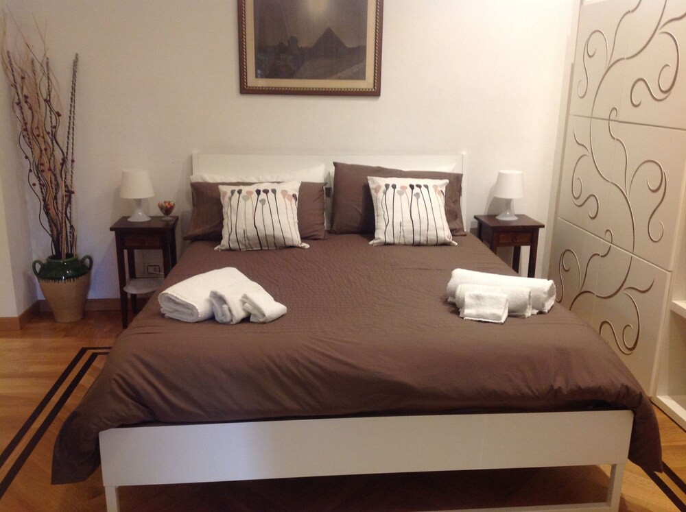 Talenti House — 4-Star Luxury Hotel in Rome, Italy