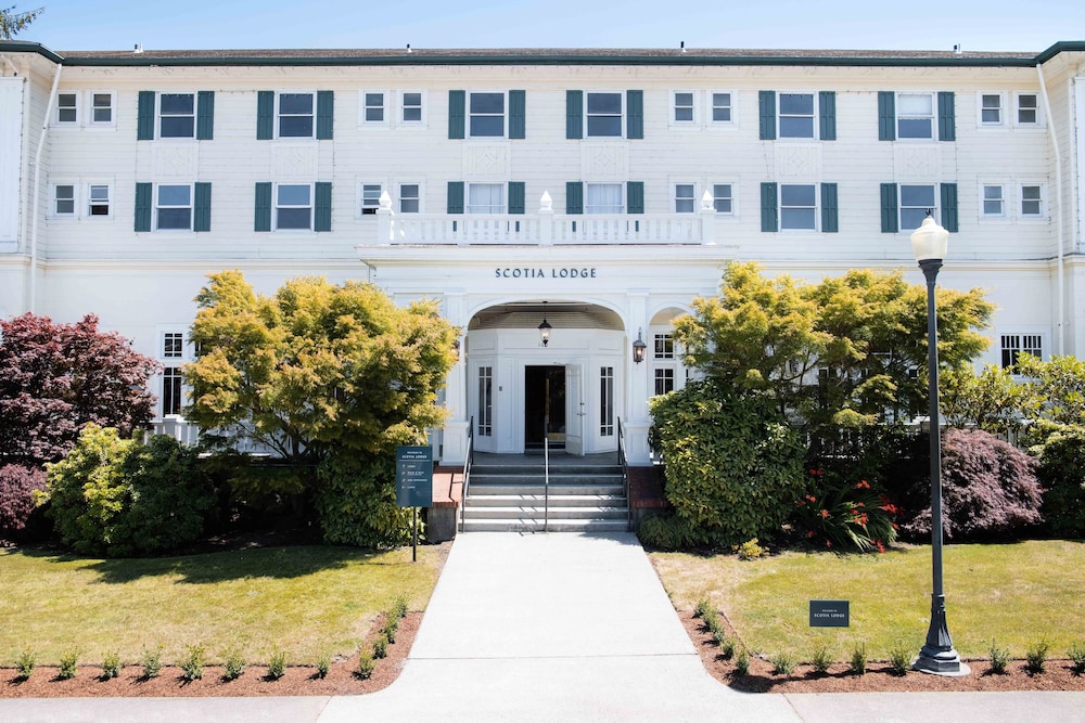 Scotia Lodge - featured photo